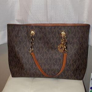 MK Tote